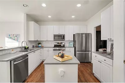 2113 Adams Overlook NW, Atlanta, GA 30318 - Photo 10