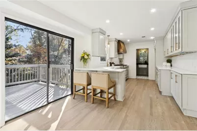 420 Hackberry Court, Roswell, GA 30076 - Photo 8