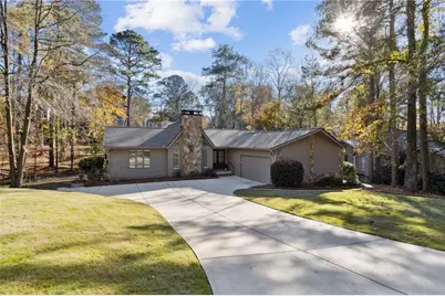 420 Hackberry Court, Roswell, GA 30076 - Photo 2
