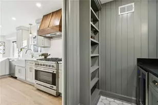 420 Hackberry Ct, Roswell, GA 30076 - Photo 14