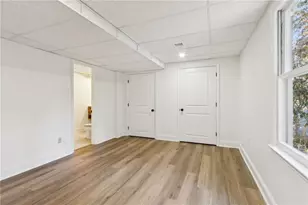 420 Hackberry Ct, Roswell, GA 30076 - Photo 28