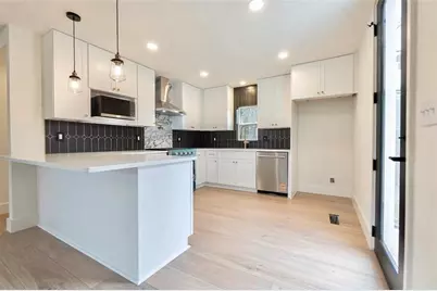 2372 Smokehouse Path, Lawrenceville, GA 30044 - Photo 6