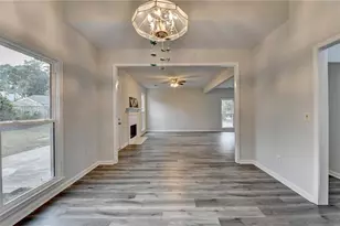 832 Stansbury Dr, Marietta, GA 30066 - Photo 16