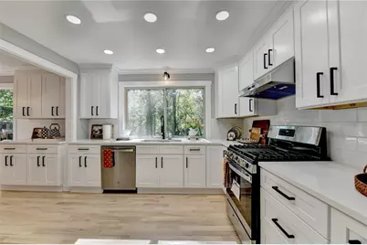 2820 Bluebird Cir NW, Duluth, GA 30096 - Photo 22