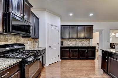 8360 Village School Drive, Cumming, GA 30041 - Photo 28