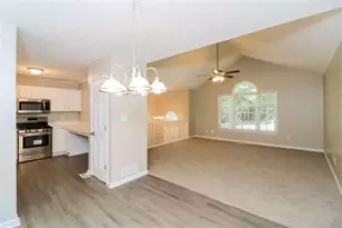 133 Johnstons Way, Dallas, GA 30132 - Photo 4