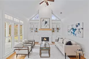 5800 De Claire Ct, Atlanta, GA 30328 - Photo 16