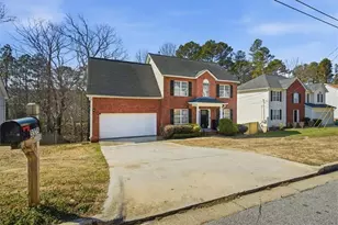 3375 River Mill Ln, Ellenwood, GA 30294 - Photo 2