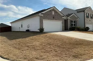 2237 Pelham Pass, Dacula, GA 30019 - Photo 4