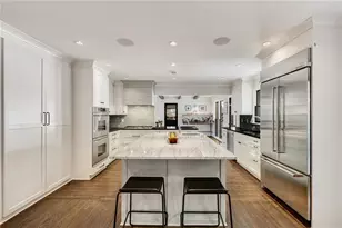 1100 Kingston Dr, Atlanta, GA 30342 - Photo 14