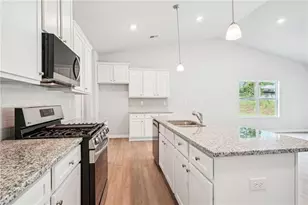 1471 Stephens Vw Dr, Loganville, GA 30052 - Photo 12