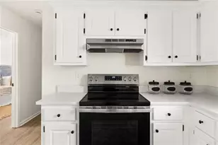 540 Riverside Rd, Sugar Hill, GA 30518 - Photo 8