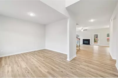 3604 Squires Park Lane, Loganville, GA 30052 - Photo 4