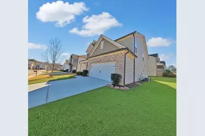 87 Round Pond Drive, Lilburn, GA 30047 - Photo 4