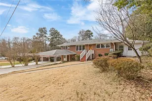 454 Jo Ann Dr, Marietta, GA 30067 - Photo 2