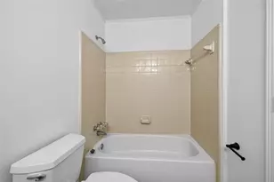 201 Barrington Hills Dr, Atlanta, GA 30350 - Photo 34