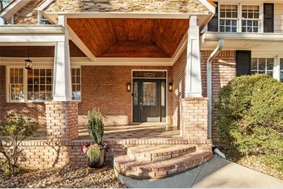 2686 Parkview Drive NE, Atlanta, GA 30345 - Photo 4