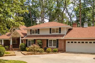 2686 Parkview Dr NE, Atlanta, GA 30345 - Photo 1