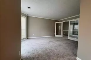 1644 Riverlanding Cir, Lawrenceville, GA 30046 - Photo 2