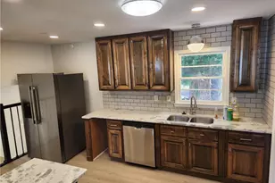 2310 Titan Ridge Dr, Decatur, GA 30035 - Photo 16