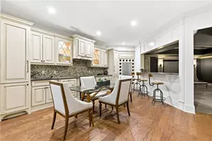 135 Foxhollow Tr, Alpharetta, GA 30004 - Photo 68