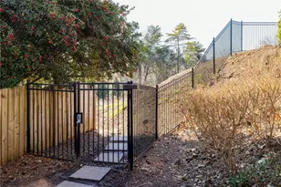 204 Ansley Villa Dr NE, Atlanta, GA 30324 - Photo 40