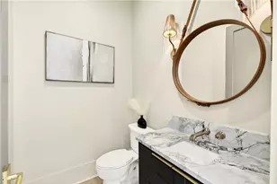 428 Carolwood Ln, Atlanta, GA 30342 - Photo 22