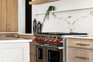 428 Carolwood Ln, Atlanta, GA 30342 - Photo 14