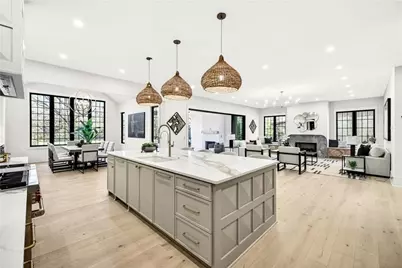 428 Carolwood Lane, Atlanta, GA 30342 - Photo 12