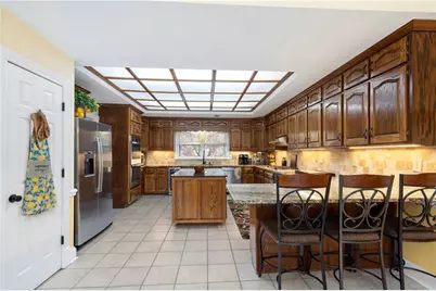 410 Camelot Drive, Fayetteville, GA 30214 - Photo 16