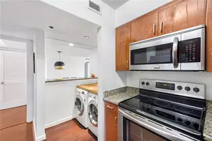 2870 Pharr Ct S, Atlanta, GA 30305 - Photo 12