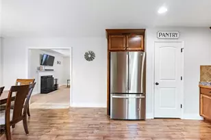 8258 Mountain Glen Dr, Clermont, GA 30527 - Photo 10