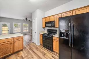 82 Brookvalley Ct W, Dallas, GA 30157 - Photo 6