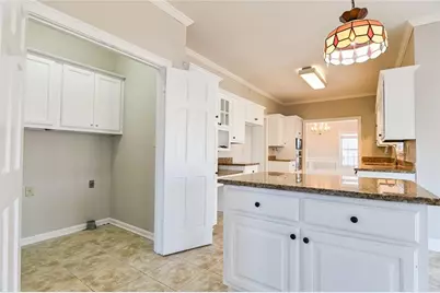 1711 Hickory Lake Drive, Snellville, GA 30078 - Photo 16