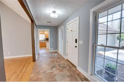 1100 Willow Bend, Roswell, GA 30075 - Photo 12