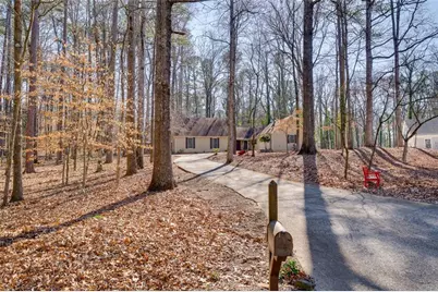 1100 Willow Bend, Roswell, GA 30075 - Photo 54