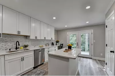 4767 Glenwhite Drive, Duluth, GA 30097 - Photo 12