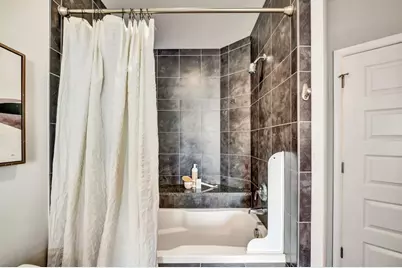 1080 Peachtree Street NE #1701, Atlanta, GA 30309 - Photo 12