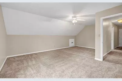 717 Oxford Court SW, Lilburn, GA 30047 - Photo 38