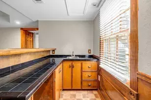 717 Oxford Ct SW, Lilburn, GA 30047 - Photo 24