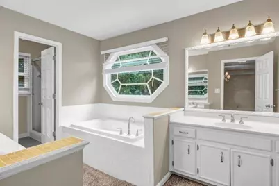 717 Oxford Court SW, Lilburn, GA 30047 - Photo 30