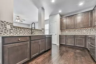 251 Madison Ave, Acworth, GA 30102 - Photo 4