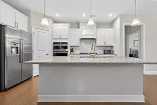 5736 Cypress Bluff Ln, Hoschton, GA 30548 - Photo 20