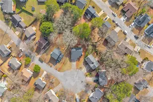 5035 Chadwick Ct, Decatur, GA 30035 - Photo 2