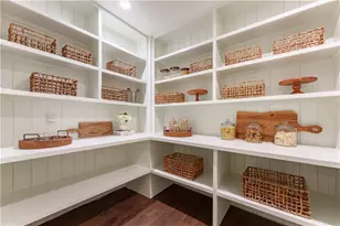 5666 Long Island Dr NW, Atlanta, GA 30327 - Photo 22