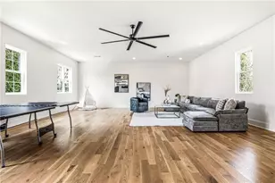 320 Hammond Dr, Atlanta, GA 30328 - Photo 24