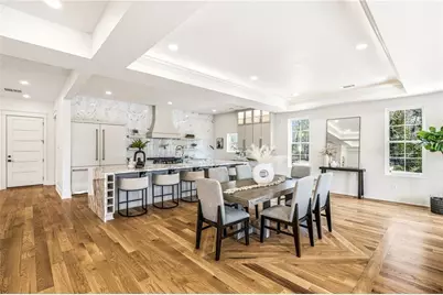 320 Hammond Drive, Atlanta, GA 30328 - Photo 10