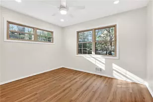 2918 Highland Dr SE, Smyrna, GA 30080 - Photo 10