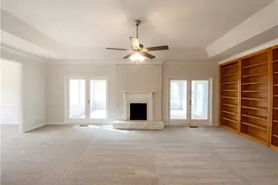 8201 Greens Ct, Jonesboro, GA 30236 - Photo 2