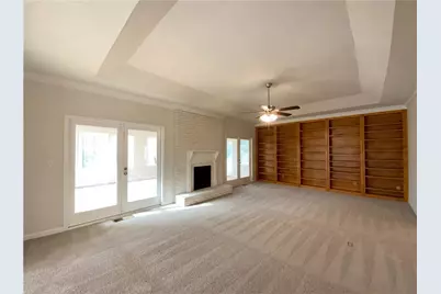 8201 Greens Court, Jonesboro, GA 30236 - Photo 6
